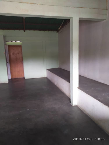 Imagen 6 de 13 de Se Vende 2 Locales Comercial En Urb. Manuel Piar (el Gallo)