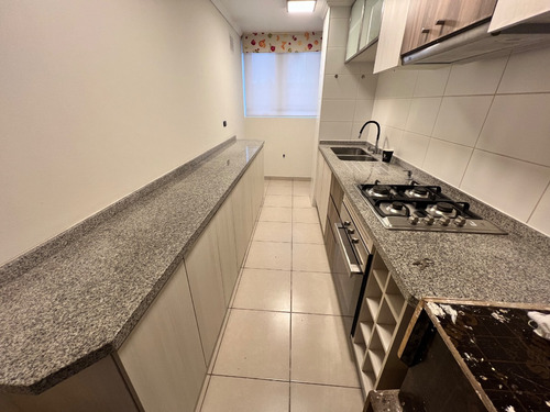 Vendo Amplio Depto En Primer Piso