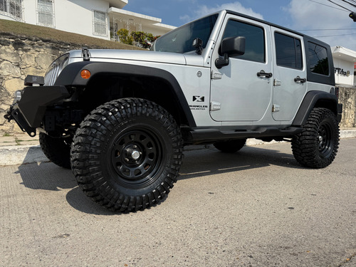Jeep Wrangler X Sahara Unlimited 4x4 At