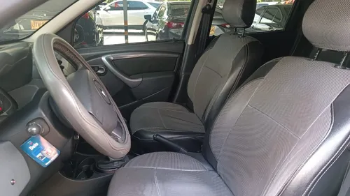 Renault Duster DYNAMIQUE MT 2000CC 4X2