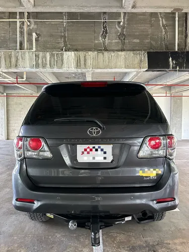 Toyota Fortuner 2.7l 4x2