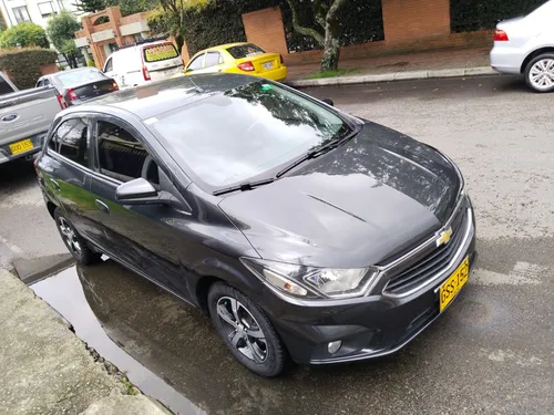 Chevrolet Onix 1.4 Ltz 5 p