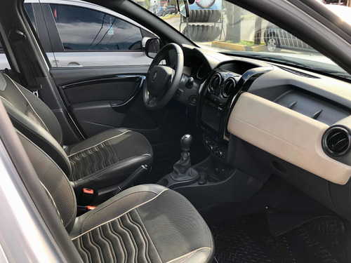 Renault Duster 2.0 Dakar 4x2