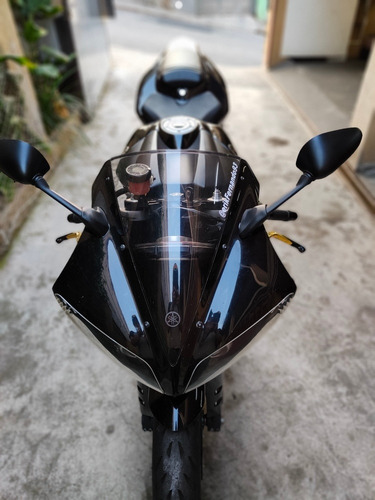 Imagem 4 de 8 de Yamaha R1