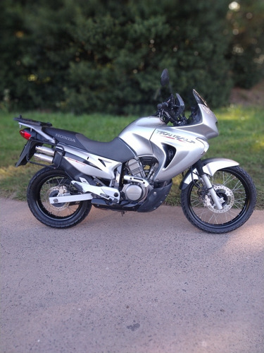 Honda Transalp 650 2006 Permuto