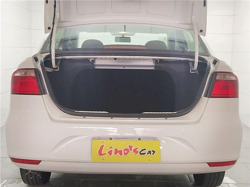 Imagem 11 de 14 de Volkswagen Voyage 1.6 Msi Totalflex Trendline 4p Manual