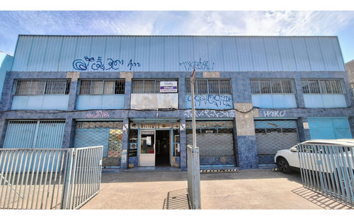 Excelente!! Local Comercial, Galpón Y Oficinas En Calle Nata