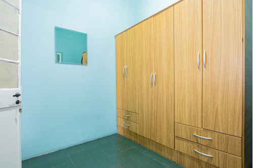Imagen 20 de 30 de Casa Con Taller-pileta En Venta 5 Amb. La Tablada