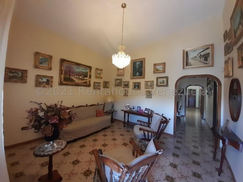 Imagen 14 de 15 de Leida Falcon Rentahouse Vende Casa En Las Chimeneas Valencia 22-4066 Lf