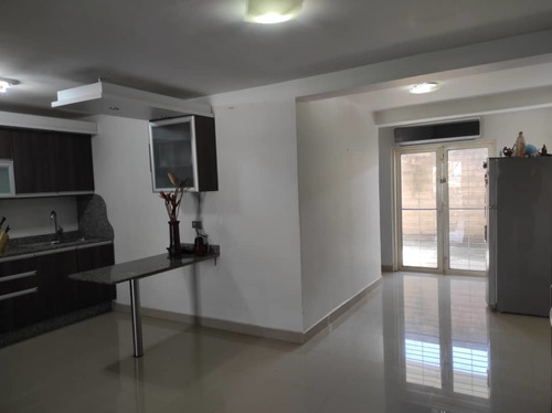 Imagen 3 de 10 de Michelle Alquila/vende Town House San Diego Ld270