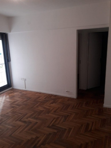 Imagen 7 de 14 de Departamento De 2 Ambientes En Venta - Ramos Mejia Norte