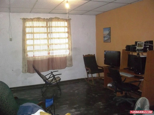 Imagen 2 de 12 de Febrero 22 Casas En Venta 04145951242 F R