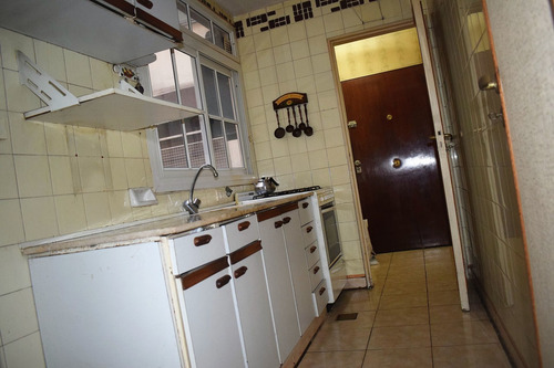 Venta Semipiso En Caballito Al Frente Con Baulera