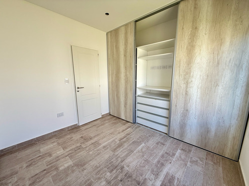 Casa En Una Planta En Venta En Barrio Privado San Felipe, Canning. Oportunidad!!!