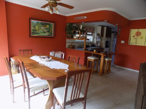 Chalet De 5 Ambientes, Galpon De 12x20 Mts, Bascula P/70 Toneladas Y Oficina