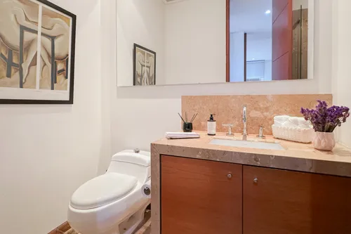 Apartamento En Arriendo En Los Rosales. Cod A7248