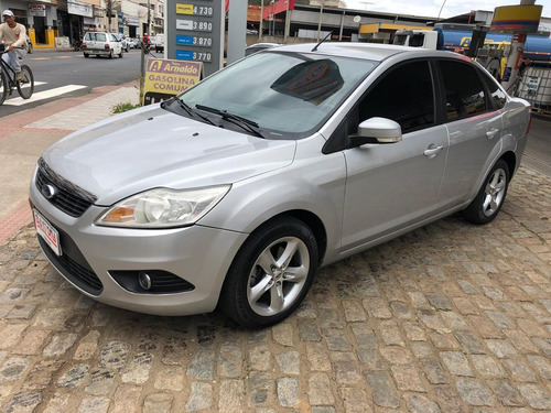 Ford Focus Sedan 2.0 Glx Aut. 4p 2009