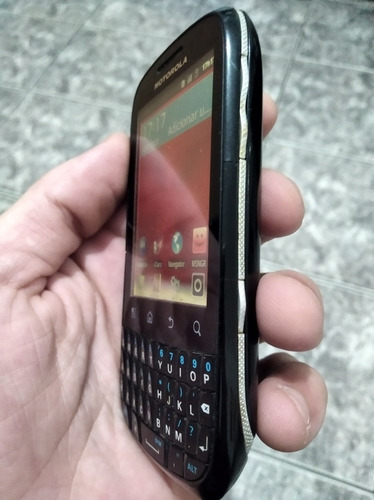 Celula Motorola Xt316 Spice Key Op- Claro (leia A Descrição)
