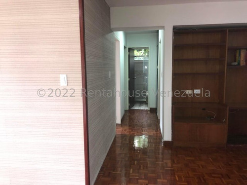Lindo Apartamento En Excelente Zona Listo Para Mudarse La Trtinidad 23-19389 - Jca