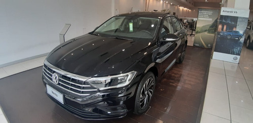 Volkswagen Vento Highline 250 Tsi At My21 0km 2021 (el)