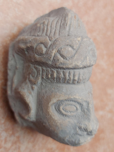 Antiguo Silbato De Barro Con Forma De Rostro Indígena (Usado)