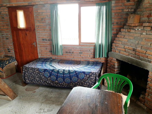 Casa Nidito De Amor, Tranquila Y Céntrica. Vendo / Alquilo.