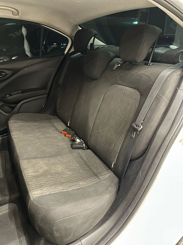 Fiat Cronos 1.3 Drive S-design Flex 4p