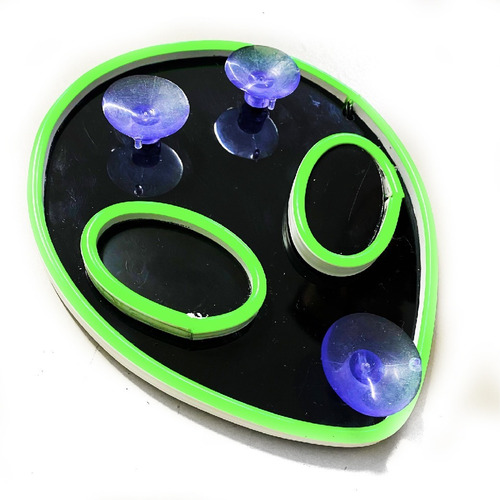 Imagem 2 de 5 de Boneco Et Luminoso Led Bivolt Alienígena Caminhão Verde
