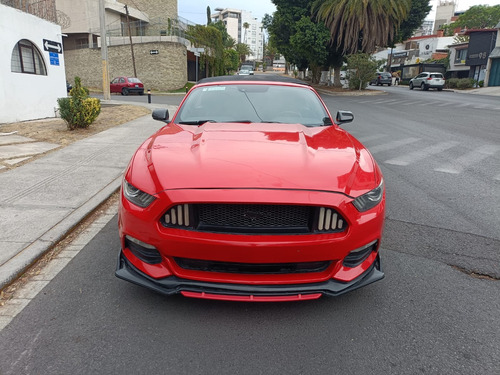 Ford Mustang 3.8 Coupe 3.7 V6 At
