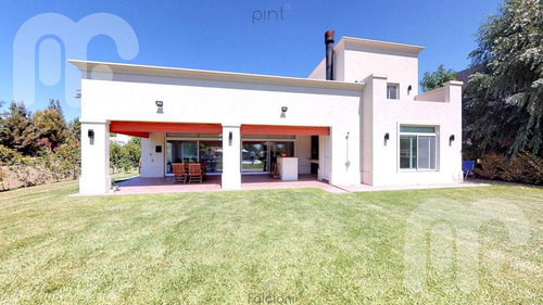 Imagen 7 de 27 de Venta Casa - Club Miralagos