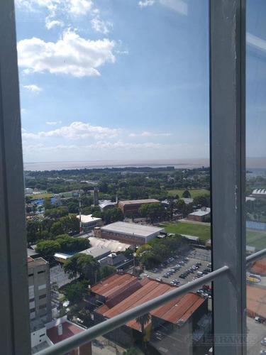 Imagen 7 de 11 de Oficina - Barrio River