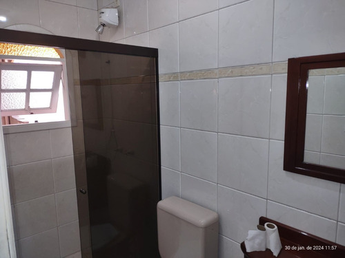 Casa Com 250 M² Com 4 Dorms Sendo 1 Suíte E 5 Banheiros Cz Americana E 2 Vgs Cobertas -jaçanã