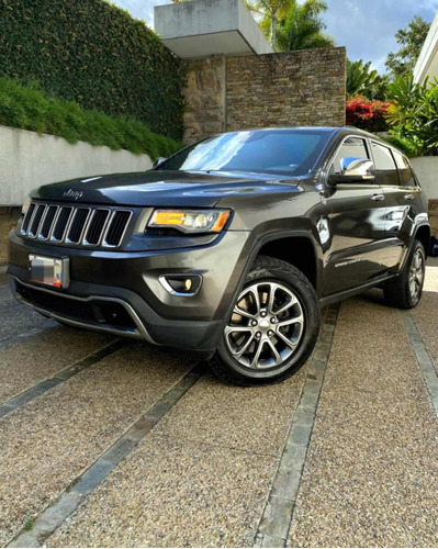 Jeep Grand Cherokee Límited 4x4 V8