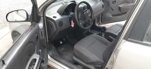 Oportunidad Vendo-financio Aveo 2006, Spark 2011 Perf