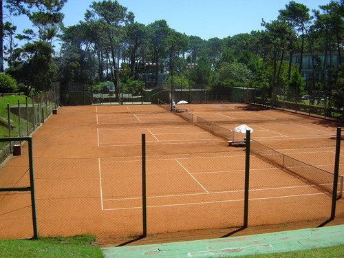 Imagen 9 de 20 de Arcobaleno Complejo,edif. Midas, P.16 Mansa, 2d Y 2b, Tza, Wifi, Aire, Gje, Amenities(piscinas, Canchas, Juegos, Etc)