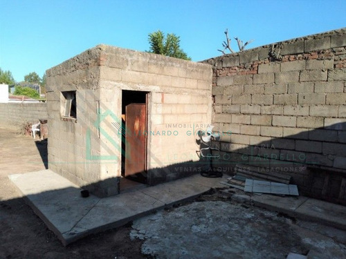 Imagen 11 de 12 de Carmelo - Casa Con Gran Predio