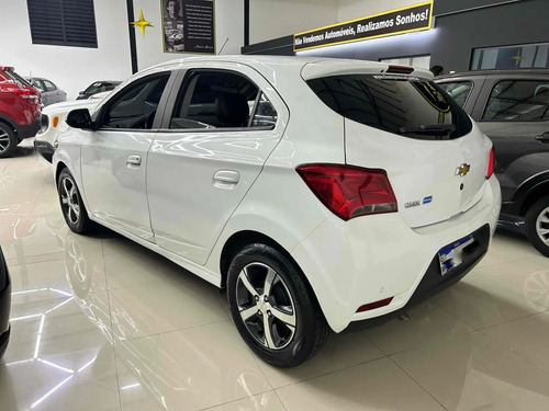 Chevrolet Onix 1.4 MPFI LTZ 8V FLEX 4P AUTOMÁTICO