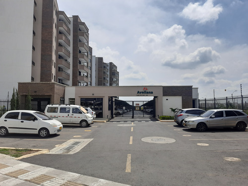 En Conjunto Residencial Avellana Se Alquila