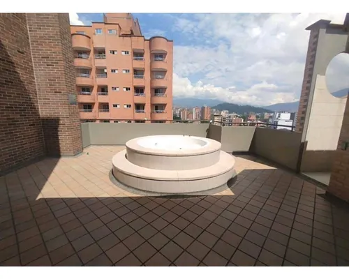 En Venta Apartamento En Laureles