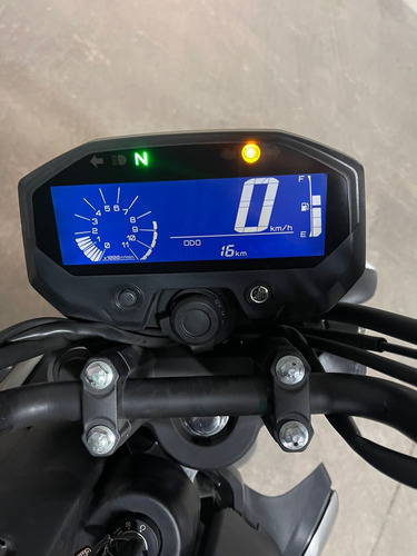 Yamaha Fz-x