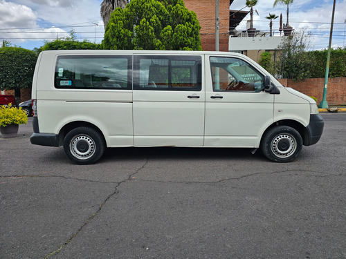 Volkswagen Eurovan 2.5 Minivan 5vel Diesel Aa Mt