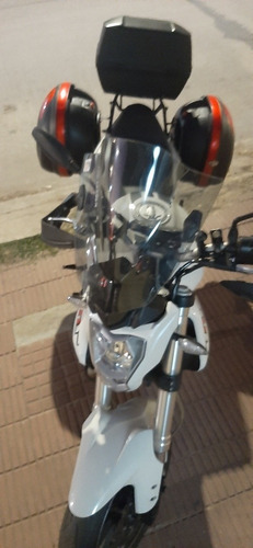 Imagen 7 de 19 de Benelli Tnt 300cc.