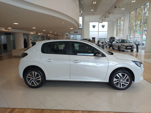 Peugeot 208 1.6l Feline Tiptronic