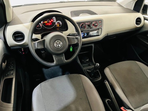 Volkswagen Up! MOVE 1.0 TSI TOTAL FLEX 12V 5P