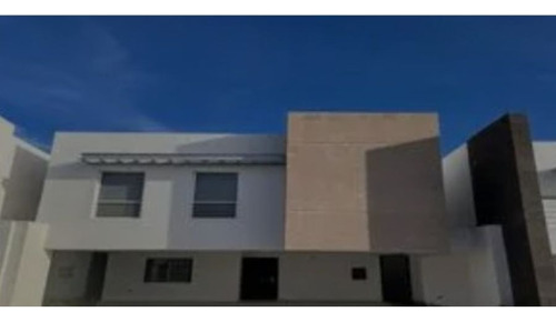 Casa En Venta En Fracc. San Lorenzo Cd. Juarez Chihuahua. Sh05
