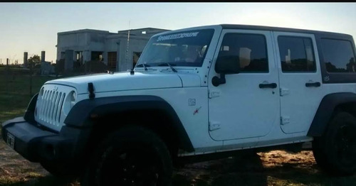 Imagen 9 de 17 de Jeep Wrangler Unlimited 3.8 V6
