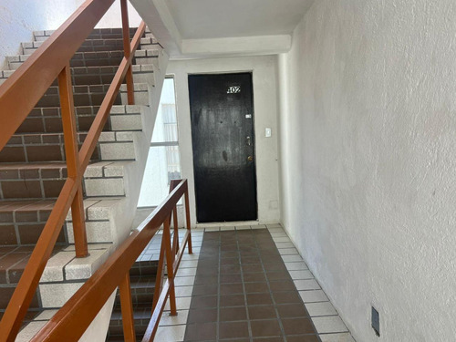 Se Vende Departamento De 2 Recámaras En Fracc. Pedregal De Carrasco