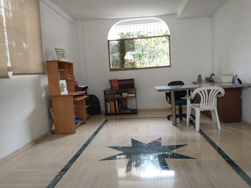 Imagen 4 de 15 de Venta Casa En El Llanito Precio Bajo