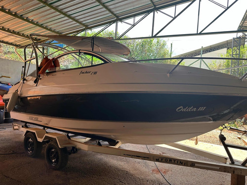 Focker 230 + Mercruiser 220 Hp Ano 2013