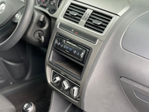 Volkswagen Fox 1.6 MSI TOTAL FLEX CONNECT 4P MANUAL